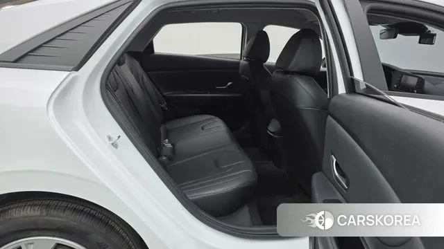 Hyundai Avante (CN7) 2022 Белый из Кореи, фото 3