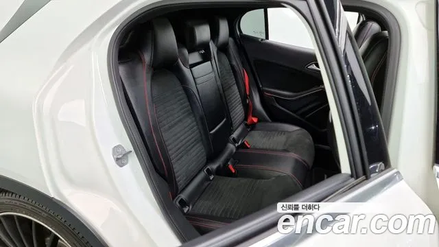 Mercedes-Benz GLA-Class X156 2019 Белый из Кореи, фото 3