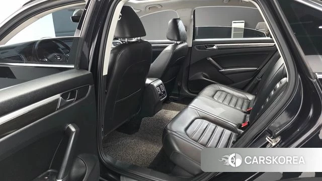 Volkswagen The New Passat 2018 Черный из Кореи, фото 3
