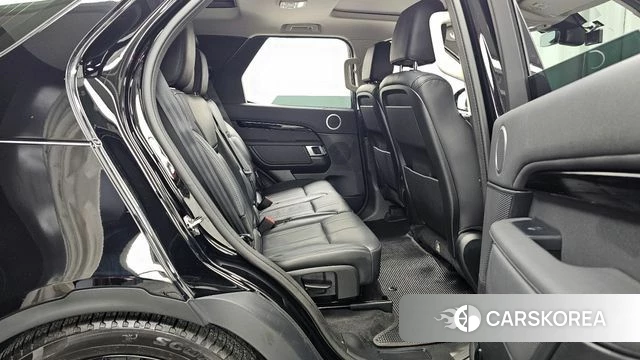 Land Rover Discovery 5 2020 Черный из Кореи, фото 3