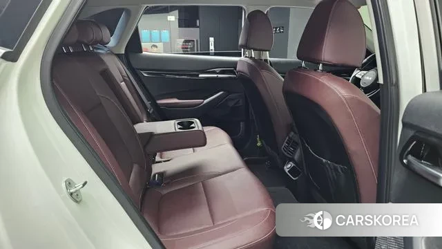 Kia Seltos 2022 Белый из Кореи, фото 3