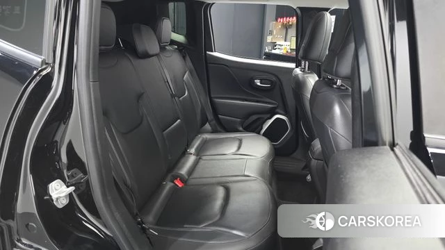 Jeep Renegade 2018 Черный из Кореи, фото 3