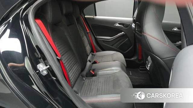 Mercedes-Benz A-Class W176 2018 Черный из Кореи, фото 3