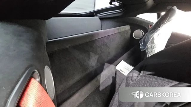 Aston Martin Vantage 2nd Generation 2019 Красный из Кореи, фото 3