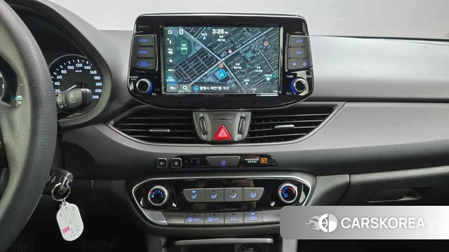 Hyundai i30 (PD) 2018 Белый из Кореи, фото 3