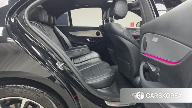 Mercedes-Benz E-Class W213 2020 Черный из Кореи, фото 3