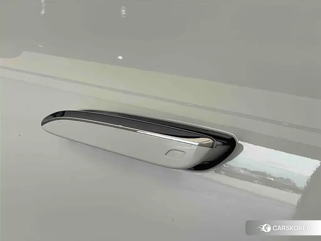 Mercedes-Benz EQE 2025 Белый из Китая, фото 3