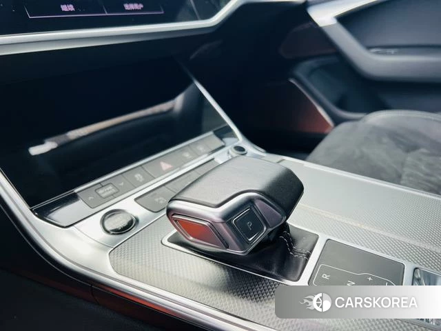 Audi A7L 2023 Черный из Китая, фото 3