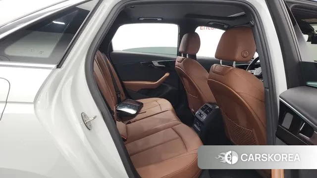 Audi A4 (B9) 2021 Белый из Кореи, фото 3