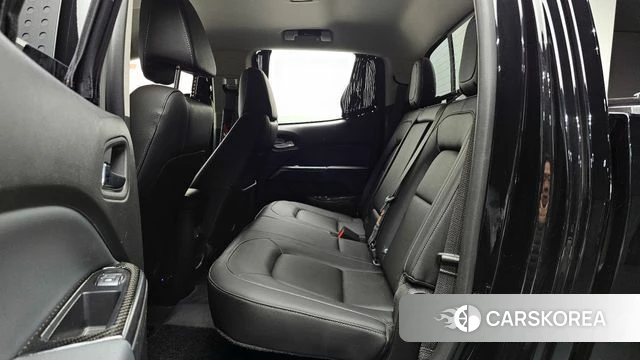 Chevrolet (GM Daewoo) Real New Colorado 2021 Черный из Кореи, фото 3