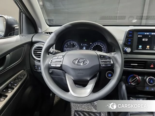 Hyundai Kona 2020 Серый из Кореи, фото 3