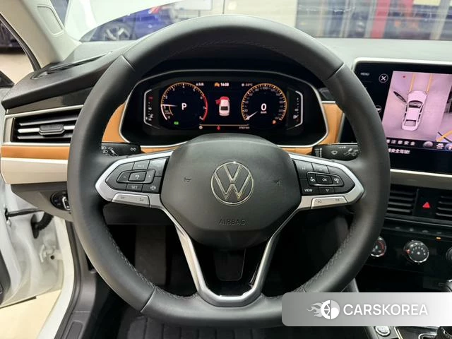 Volkswagen Bora 2022 Белый из Китая, фото 3