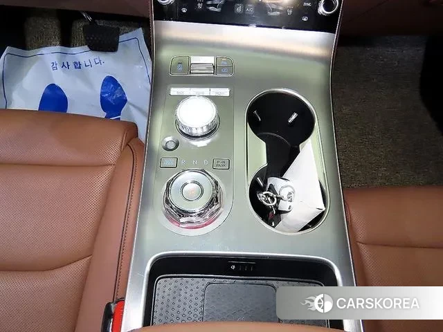 Genesis GV70 2025 Белый из Кореи, фото 3