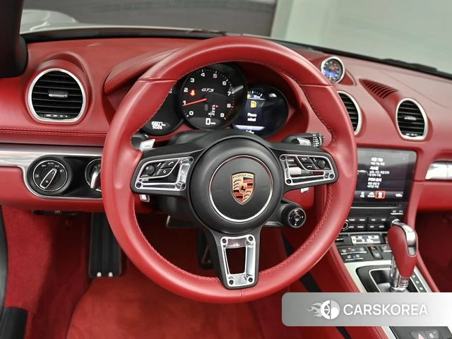 Porsche 718 Boxster 2024 Белый из Кореи, фото 3