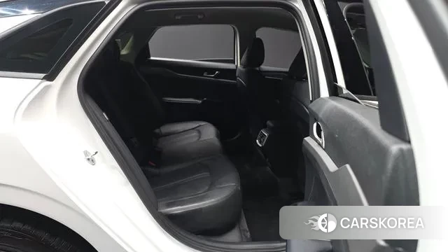 Kia K5 3rd generation 2023 Белый из Кореи, фото 3