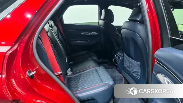 Genesis GV70 2022 Красный из Кореи, фото 3