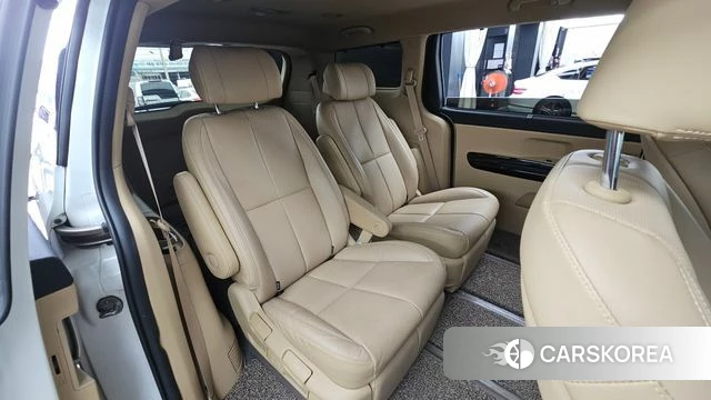 Kia The New Carnival 2018 Белый из Кореи, фото 3