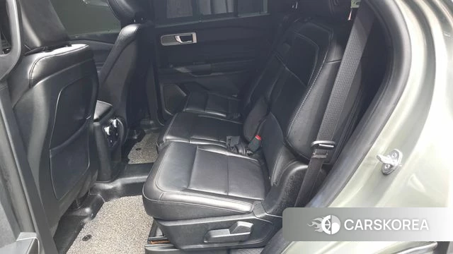 Ford Explorer 6th Generation 2020 Серебристо-серый из Кореи, фото 3