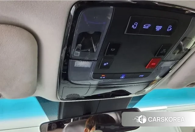 Hyundai Staria 2022 Черный из Кореи, фото 3