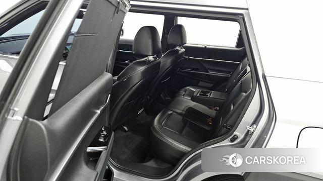 Ssangyong Torres 2022 Светло-серебряный цвет из Кореи, фото 3