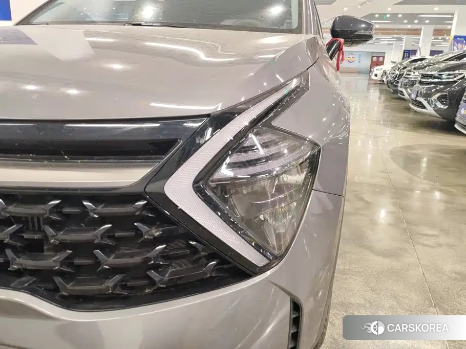 Kia Sportage 2024 Silver/gray из Китая, фото 3