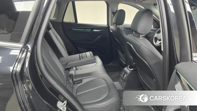 BMW X1 (F48) 2022 Черный из Кореи, фото 3