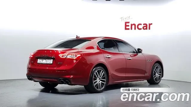 Maserati Ghibli 2018 Красный из Кореи, фото 3