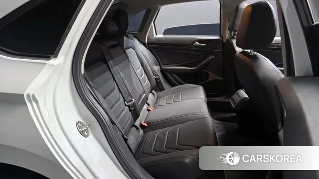 Volkswagen 7th Generation of Jetta 2021 Белый из Кореи, фото 3