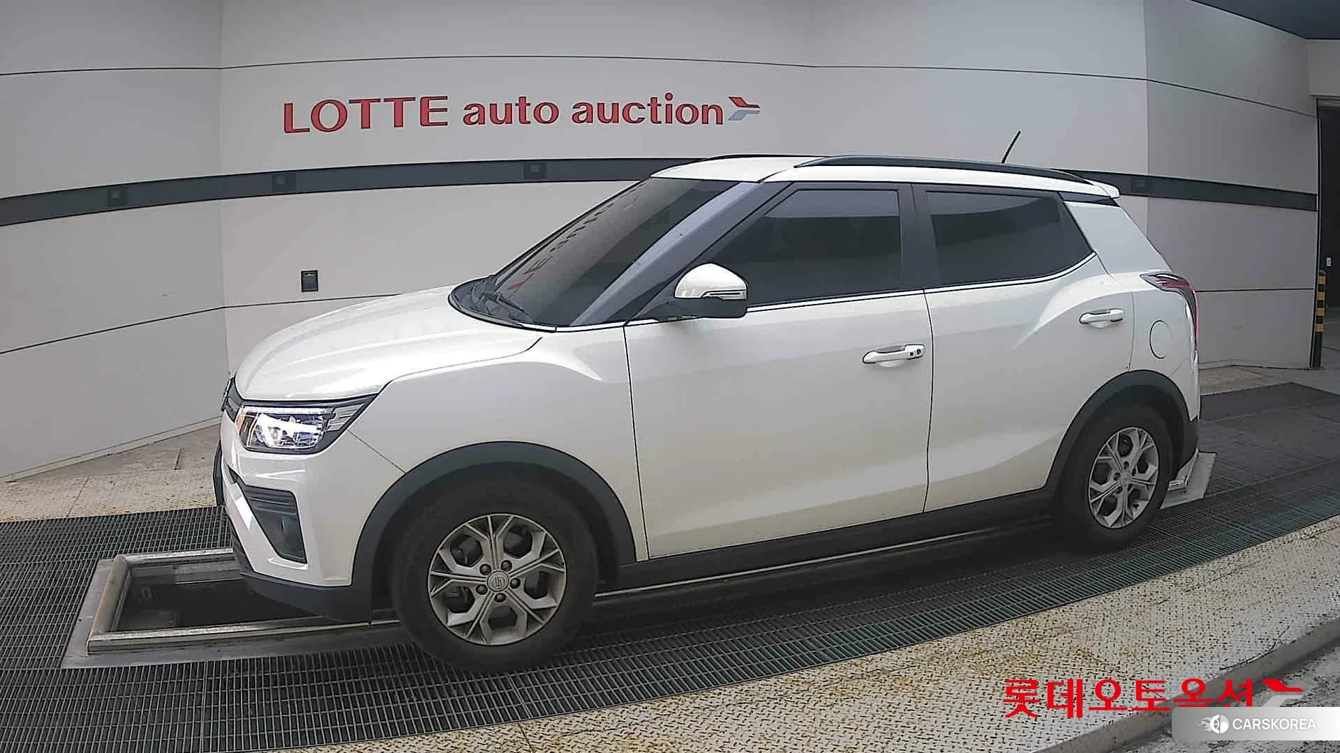 SsangYong Tivoli 2021 Grand White из Кореи, фото 3