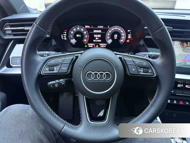 Audi A3 2023 Зеленый из Китая, фото 3