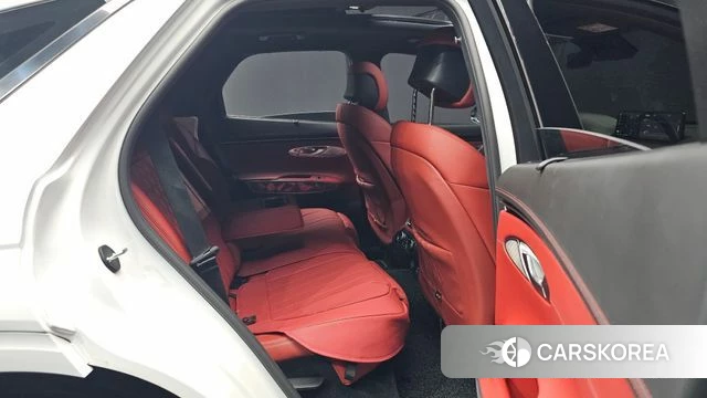 Genesis GV70 2021 Белый из Кореи, фото 3