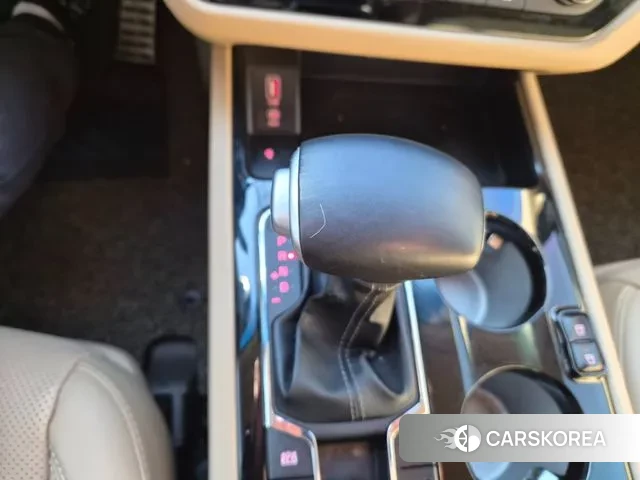 Kia The New Carnival 2019 Белый из Кореи, фото 3