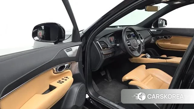 Volvo XC90 second Generation 2022 Черный из Кореи, фото 3