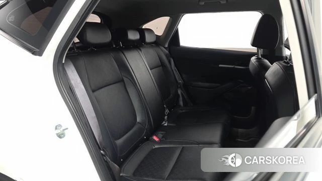 Kia Seltos 2022 Белый из Кореи, фото 3