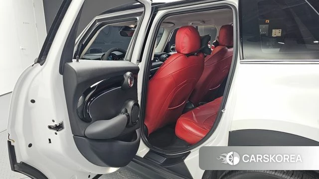 Mini Cooper 2023 Белый из Кореи, фото 3
