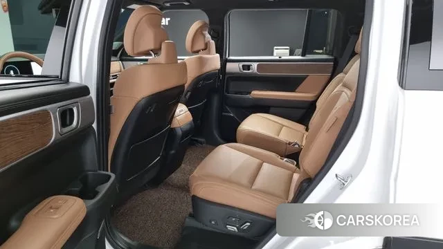 Hyundai Santa Fe (MX5) 2023 Белый из Кореи, фото 3