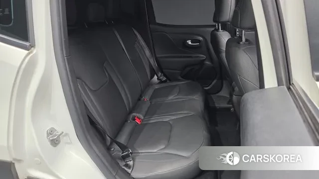 Jeep Renegade 2021 Белый из Кореи, фото 3