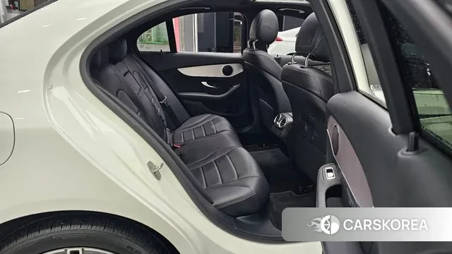 Mercedes-Benz C-Class W205 2021 Белый из Кореи, фото 3