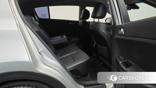 Kia Sportage The Bold 2020 Серебристо-серый из Кореи, фото 3