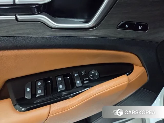 Kia Sportage 5th Generation 2021 Белый из Кореи, фото 3