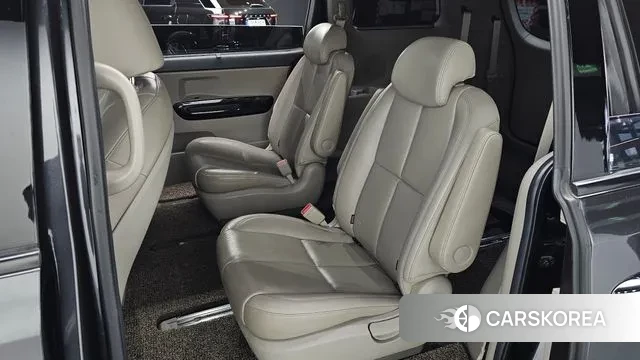 Kia The New Carnival 2019 Черный из Кореи, фото 3