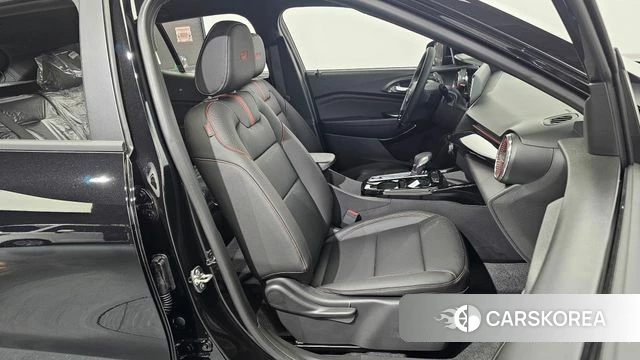 Chevrolet (GM Daewoo) Trax Crossover 2026 Черный из Кореи, фото 3