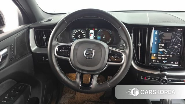 Volvo XC60 second Generation 2020 Белый из Кореи, фото 3