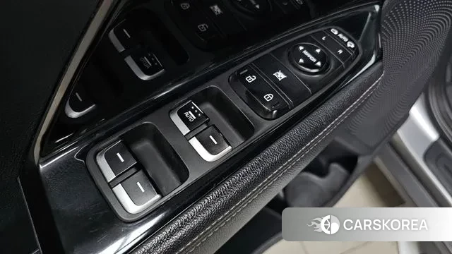 Kia The New Niro 2021 Серый из Кореи, фото 3