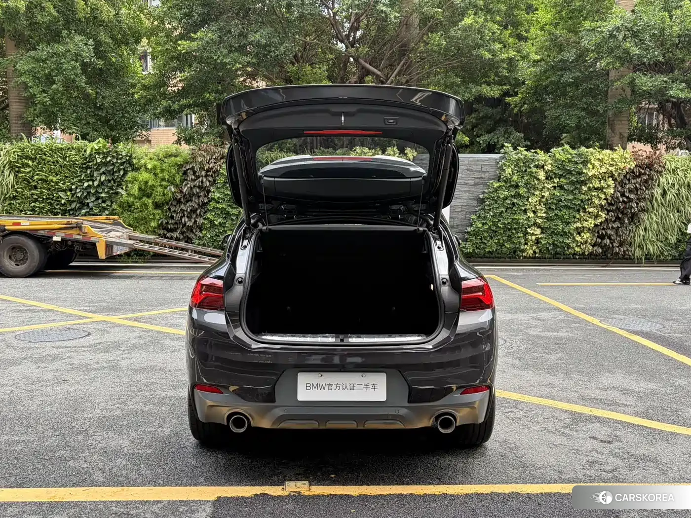 BMW X2 2023 Silver/gray из Китая, фото 3