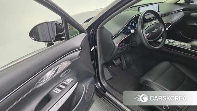 Genesis GV70 2021 Черный из Кореи, фото 3