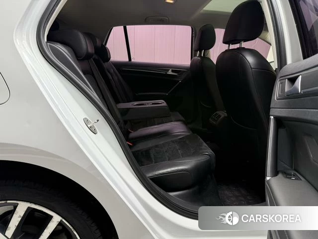Volkswagen Golf 2018 Белый из Китая, фото 3