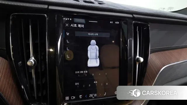 Volvo XC60 second Generation 2023 Серебряный из Кореи, фото 3