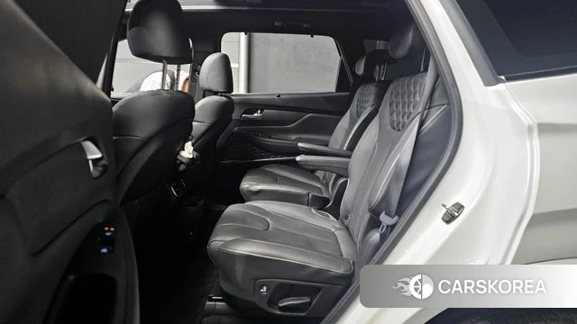 Hyundai The New Santa Fe 2023 Белый из Кореи, фото 3