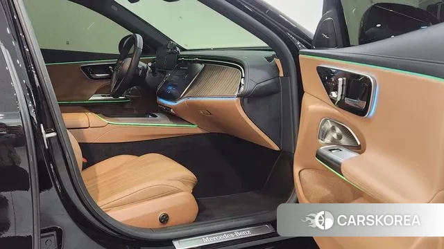 Mercedes-Benz E-Class W214 2024 Черный из Кореи, фото 3